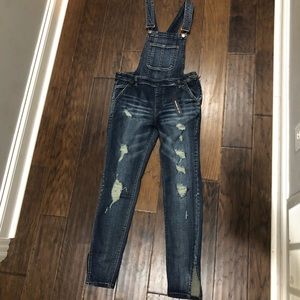 Skinny overalls